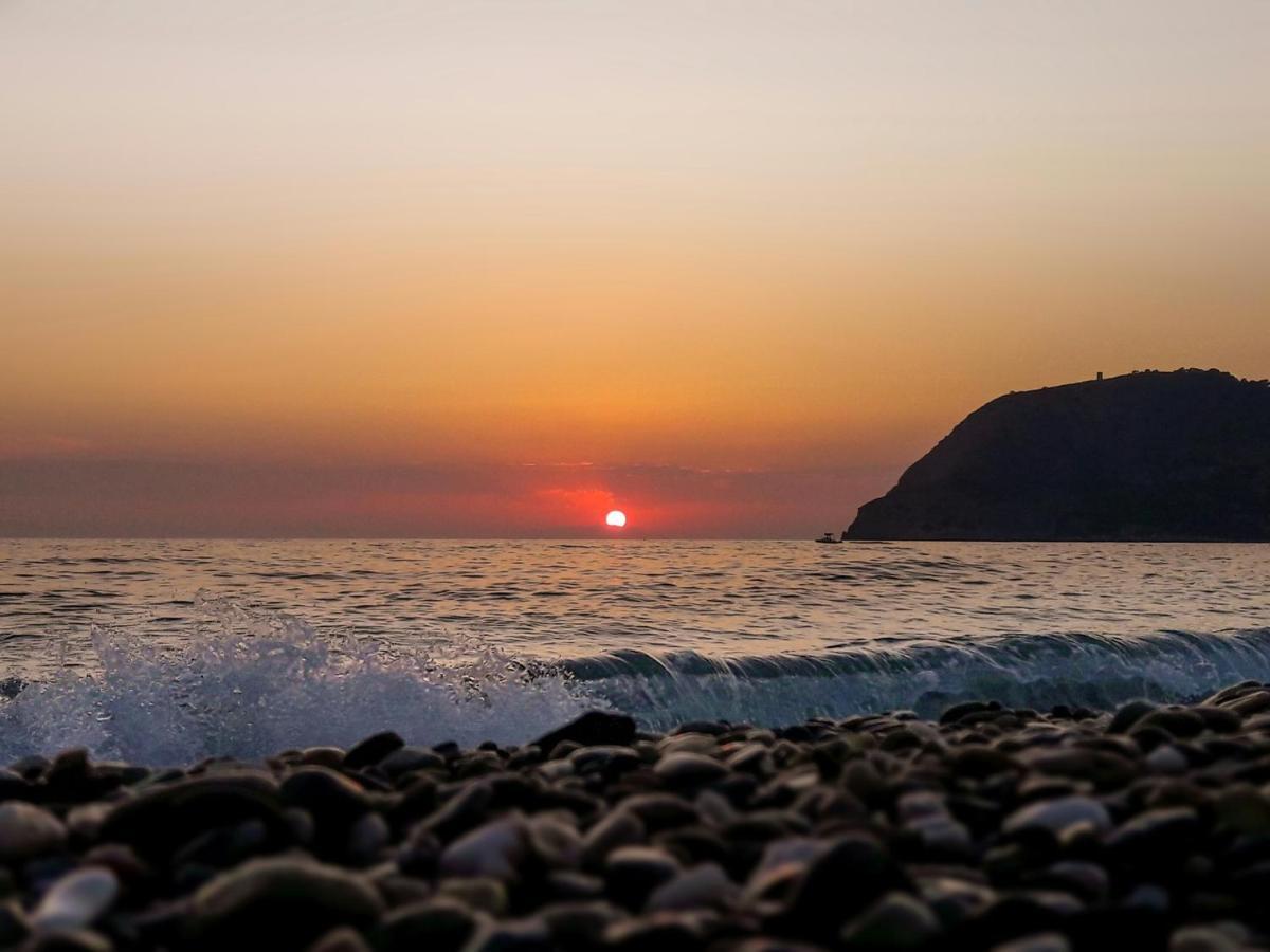 Precioso Apartamento Cerca Del Mar Con Wifi, Piscina Y Parking La Herradura  Esterno foto